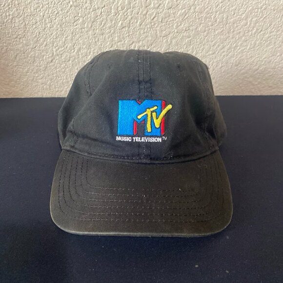 Throwback Hat - Picture 2 of 3